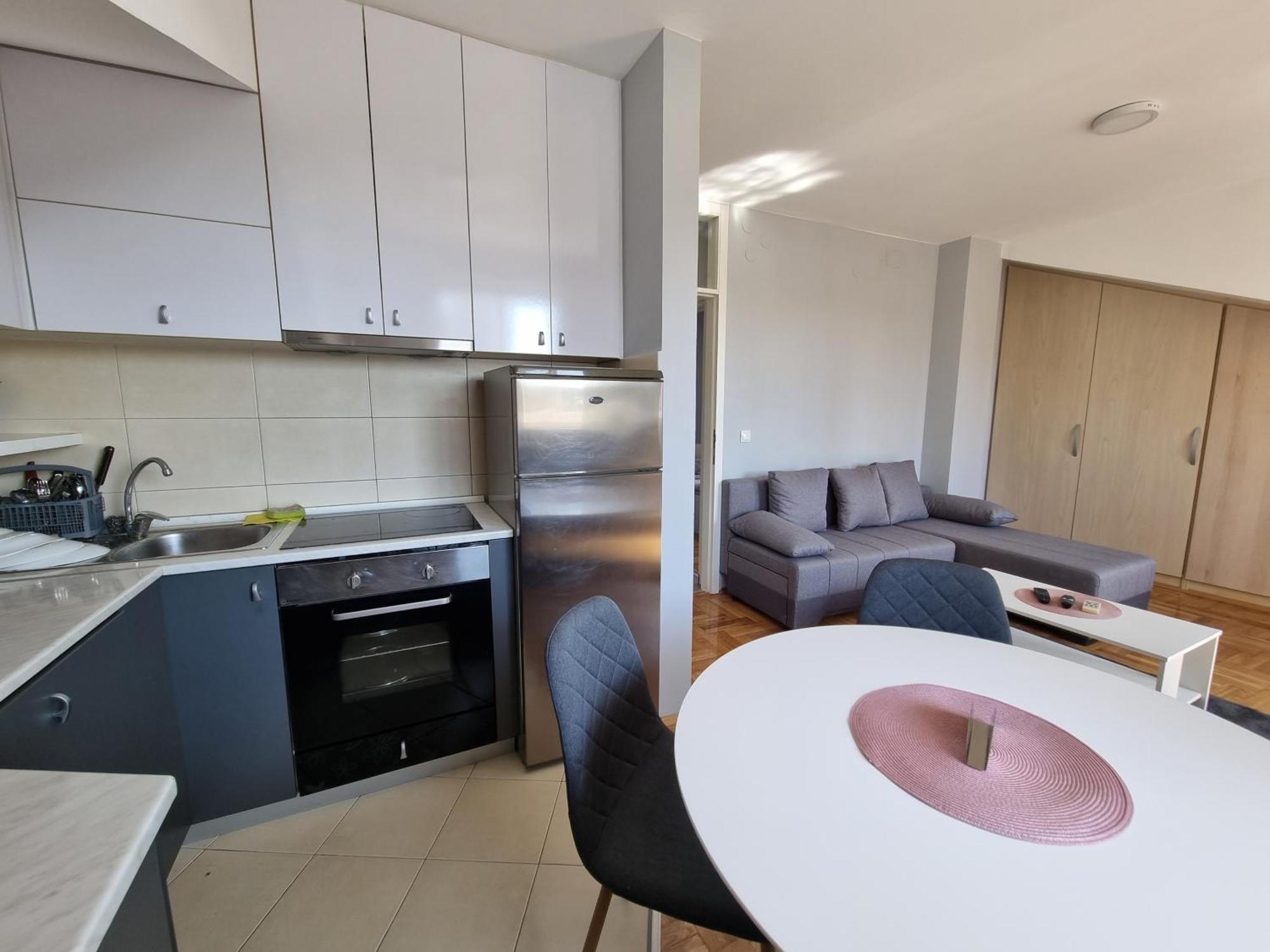 Likehome Life - Novi Sad Stevana Sremca מראה חיצוני תמונה